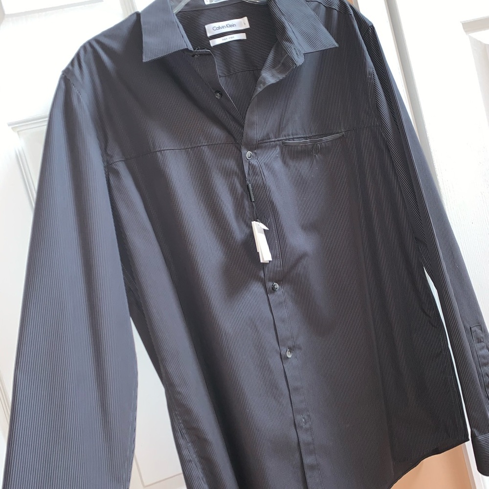 NWT Calvin Klein Non Iron Button Down